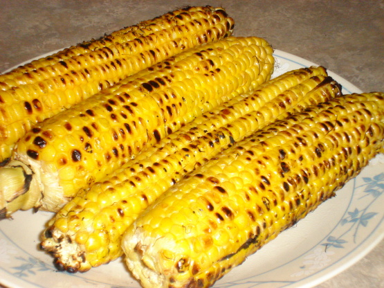 Super Simple Grilled Corn On The Cob No Foil No Husks