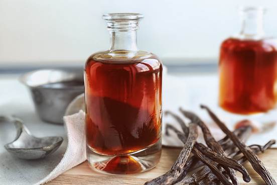 Homemade Vanilla Extract