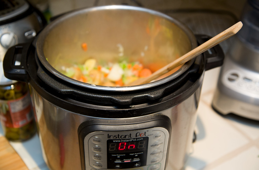 http://www.dvo.com/newsletter/weekly/2019/11-8-887/images/instant_pot_soup.jpg