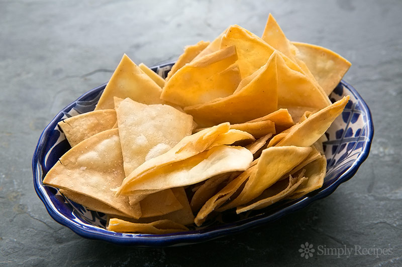 How to Make Homemade Tortilla Chips (Fried or Baked)