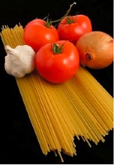 pasta and tomatos