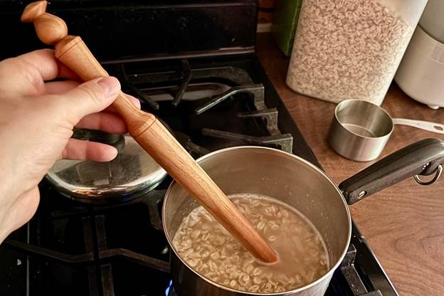 What Is a Spurtle?