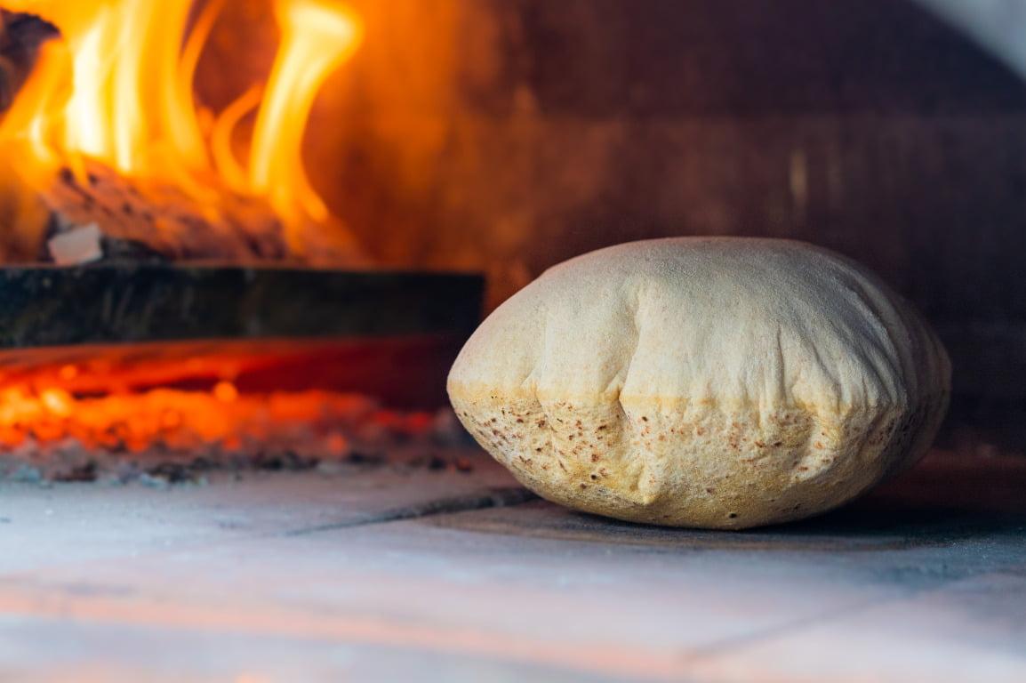 Simple, Fast and Deliciously Good Whole Wheat Pita Bread.