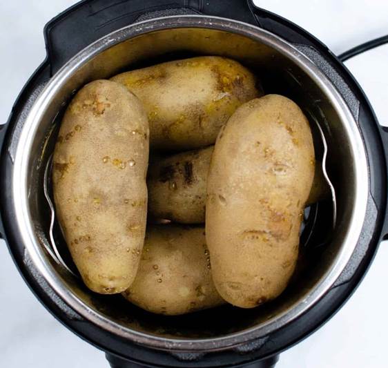 Instant Pot Baked Potatoes