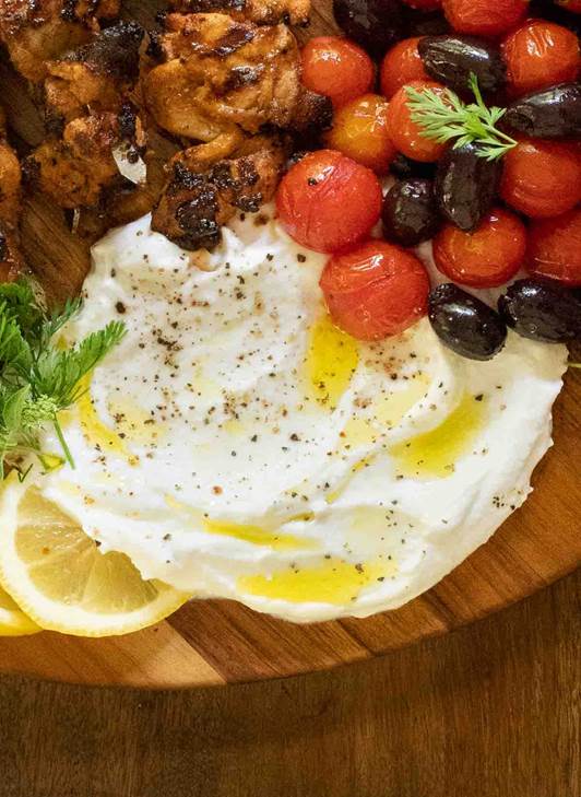 Middle Eastern Grilled Chicken with Toum (Shish Taouk) - The Café Sucre  Farine
